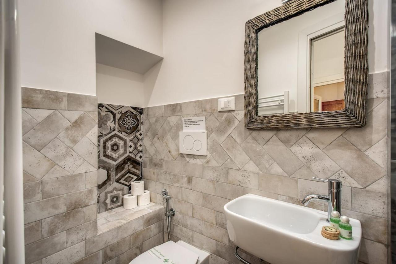 Casa Magiuli' Navona Apartment โรม ภายนอก รูปภาพ