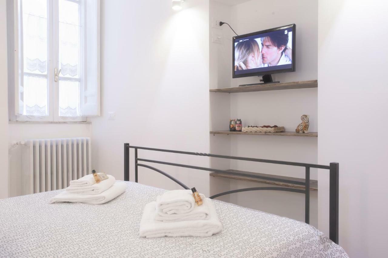 Casa Magiuli' Navona Apartment โรม ภายนอก รูปภาพ